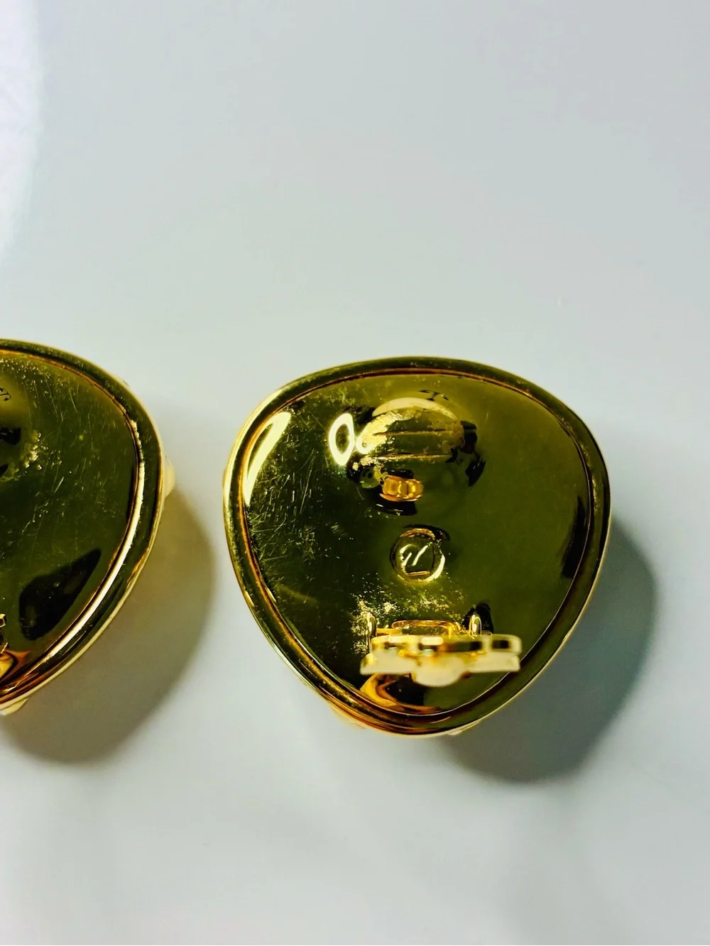 RARE Swarovski Gold-Tone Fuchsia Crystal HUGE HEAVY AND PRISTINE Clip Earrings